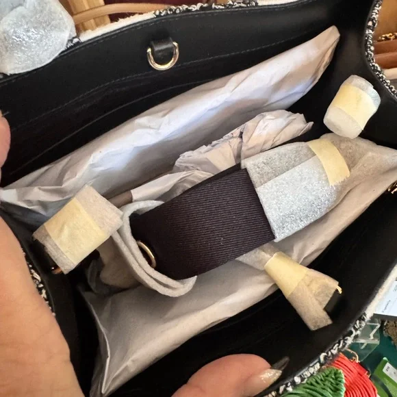 Kate Spade TWEED NWT Black & White Polka Dot Bag - Picture 6 of 7